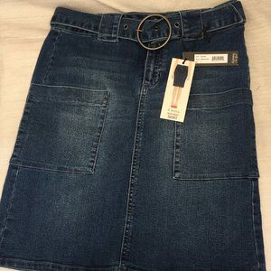 D Jeans High Waist Skirt size 4 NEW with tags